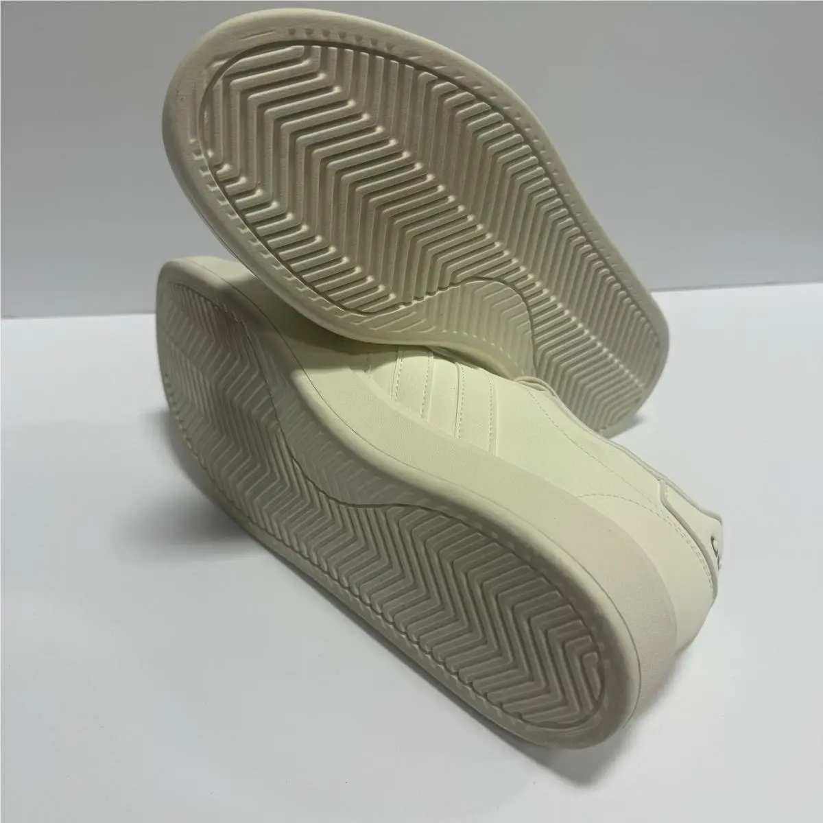 Adidas shoes - adidas Grand Court - Grand Court - White 3