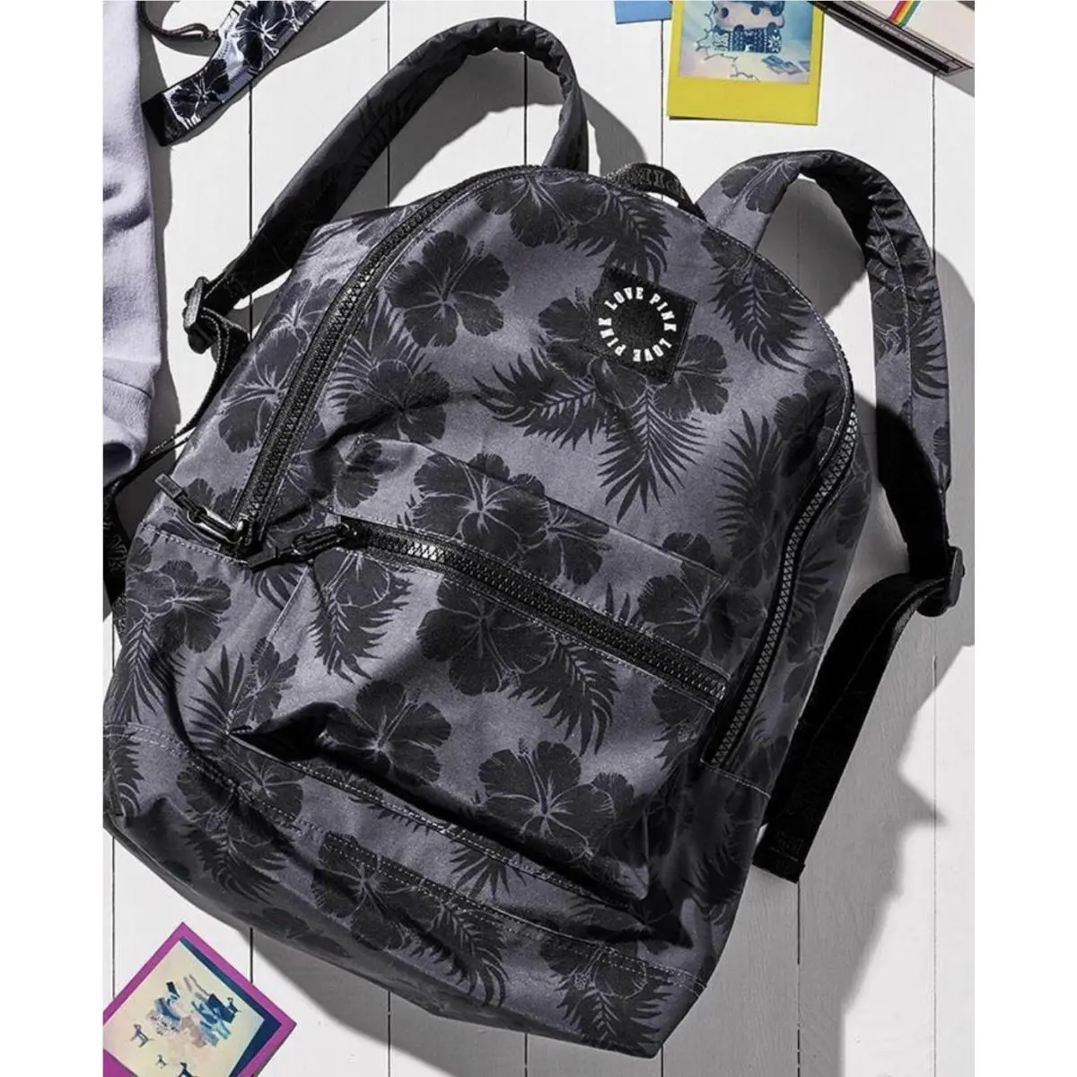 Victoria's Secret  bag   - Multicolor, Manufacturer: Black Floral, Handle/Strap: Multicolor 7