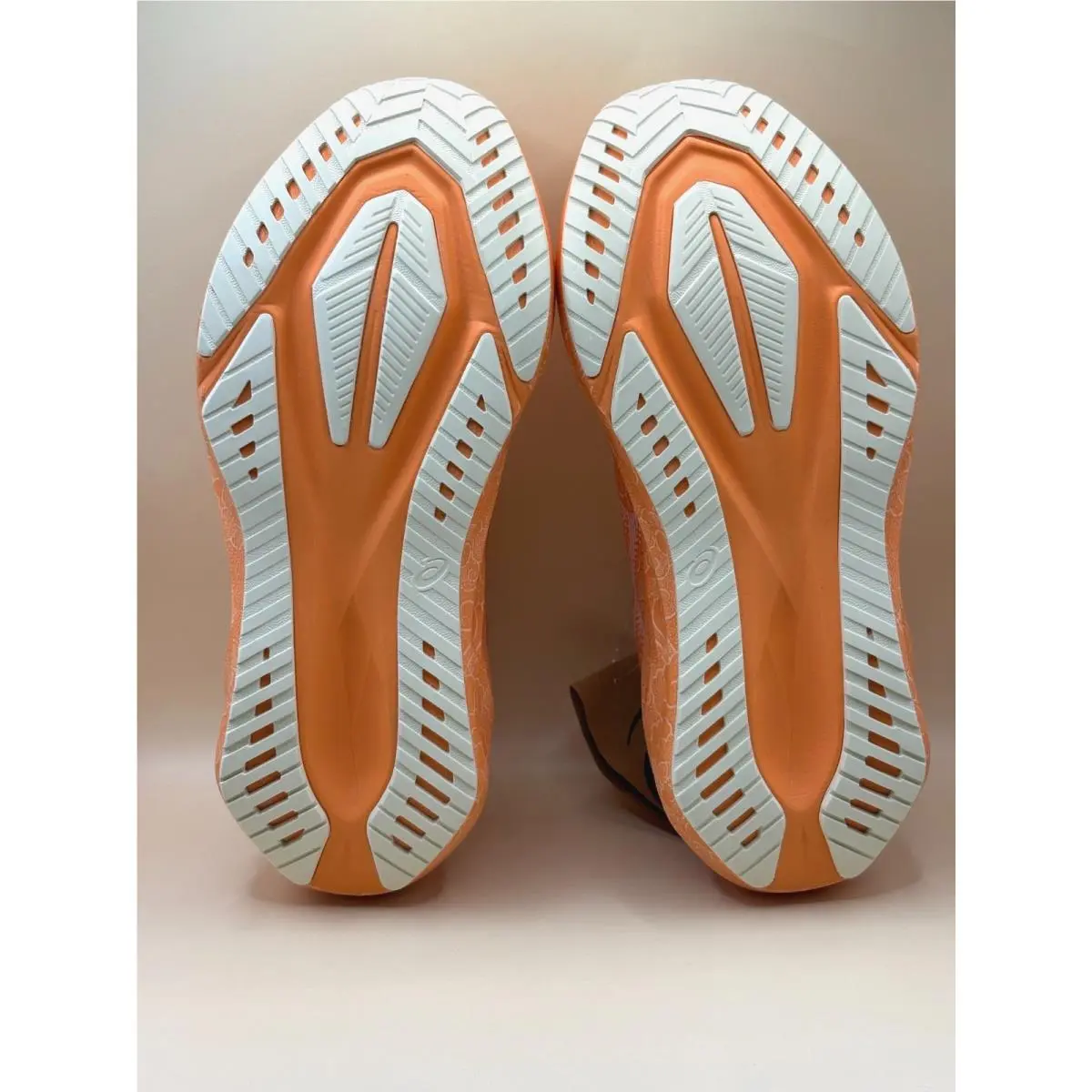 Asics shoes - ASICS Novablast - Novablast - 1013A206-700 - Orange 18