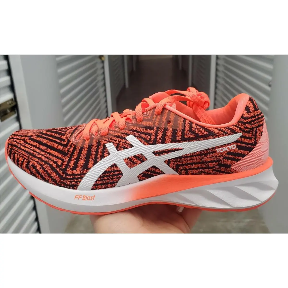 Asics Roadblast Tokyo 1012A942-600 Sunrise Red/white Women`s Running Shoes