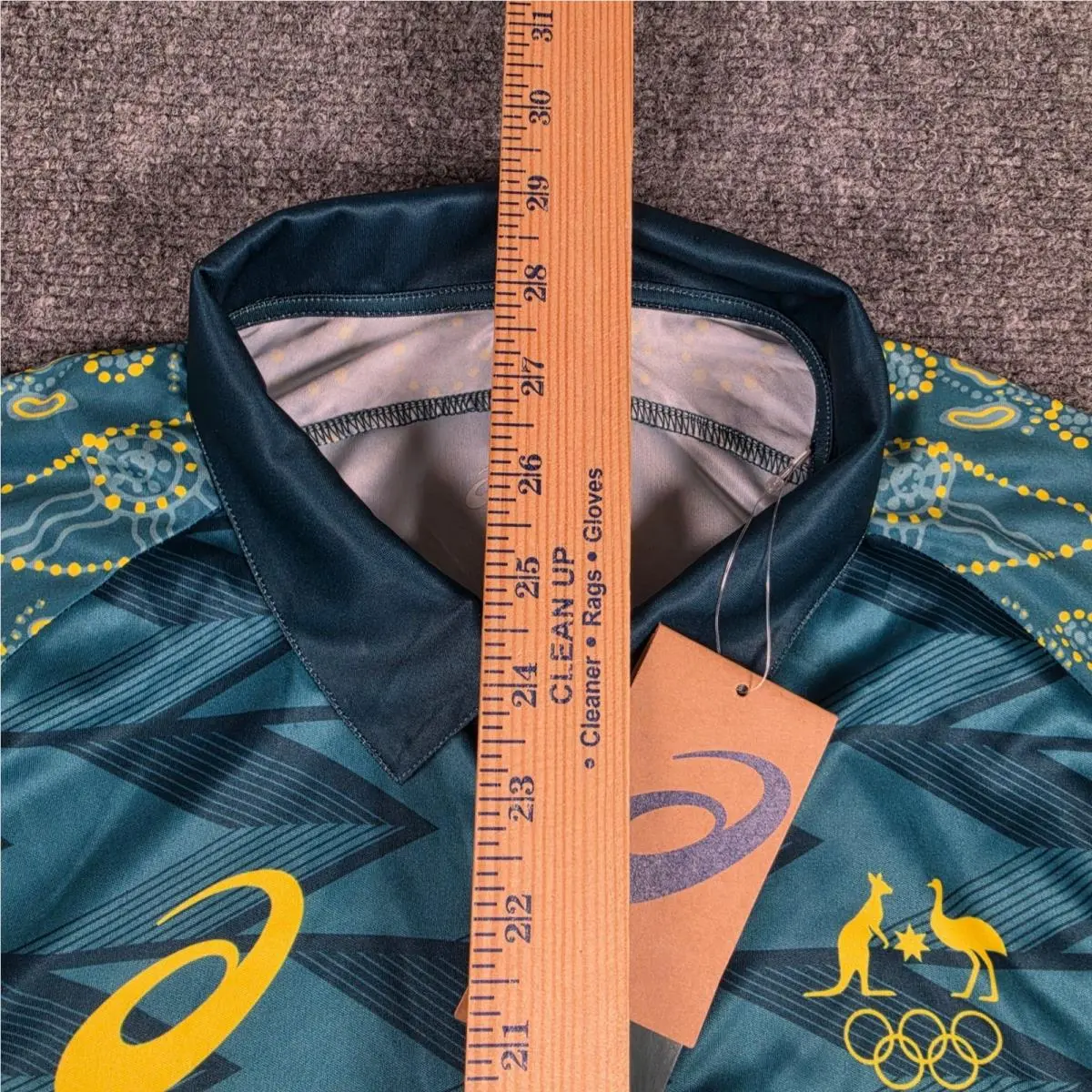 Asics clothing - Green 1