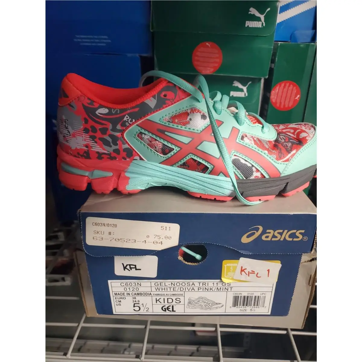 Asics Gel-noosa Tri 11 Running Shoes Hot Pink Size 5.5 Youth = Size 7women