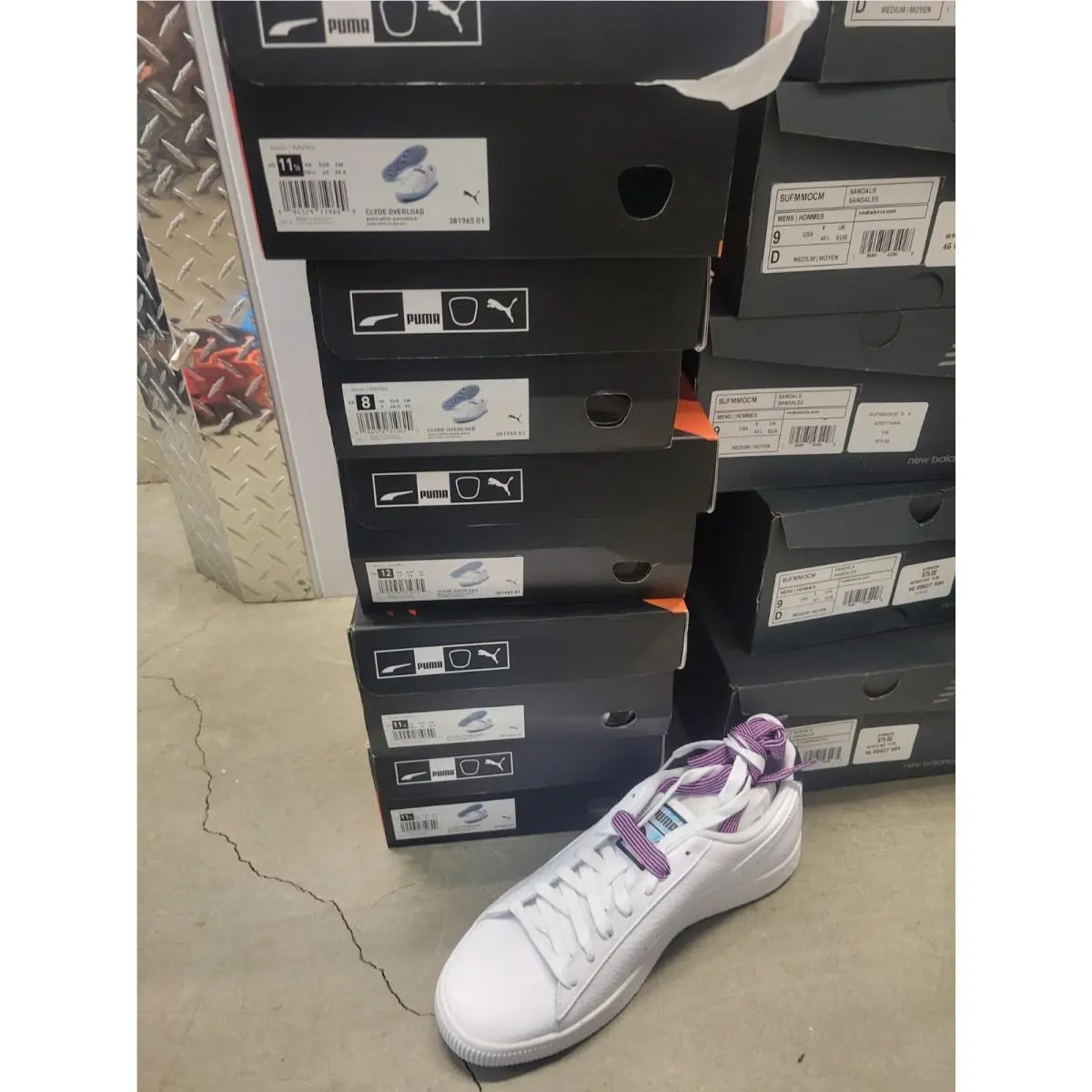 Puma shoes - PUMA Clyde - Clyde - 38196501 - White 23