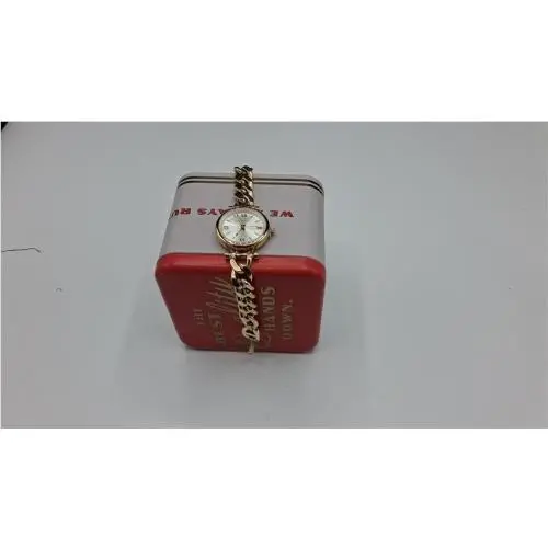 - Women`s Watch Carlie Gold by Fossil