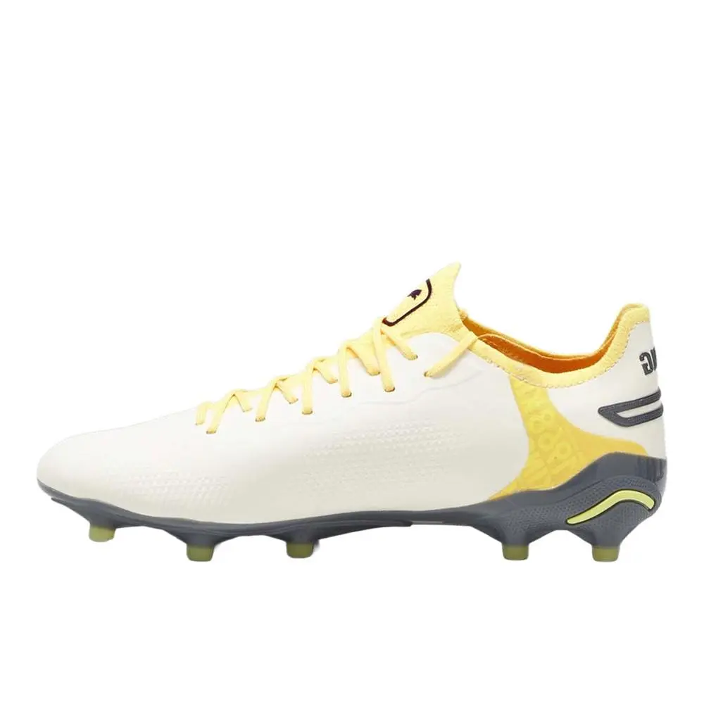 Puma shoes - PUMA King Ultimate Soccer Cleats - 10756305 - Off White 1