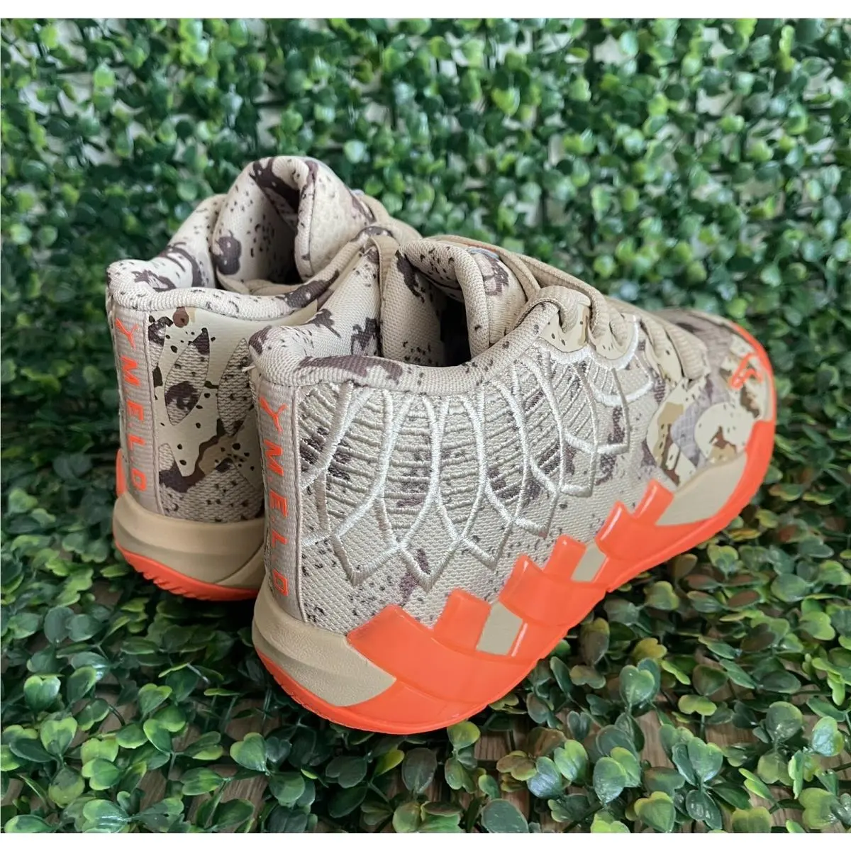 Puma shoes - PUMA LaMelo Ball MB.01 - LaMelo Ball - Ultra Orange/Pale khaki 7