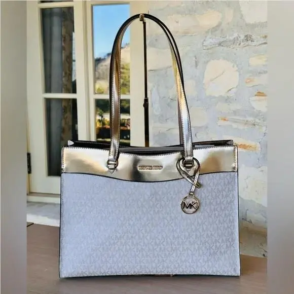 Jet Set Travel Large Signature Logo Pocket Tote Shoulder Bag Pale Gold by Michael Kors