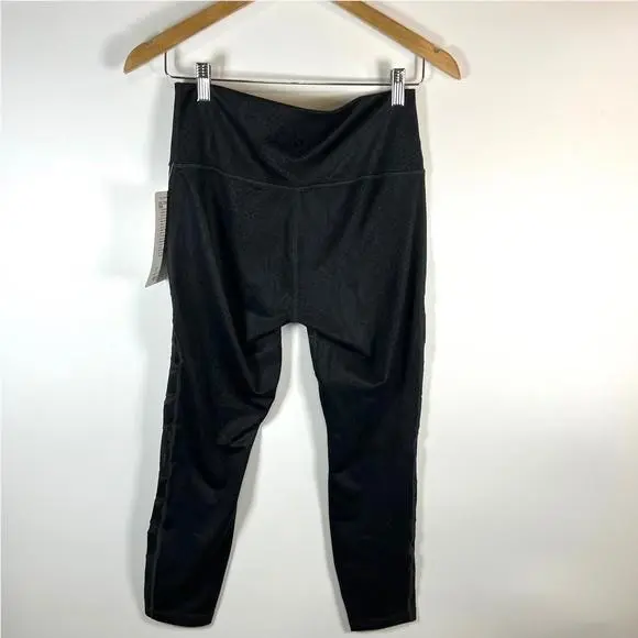 Lululemon clothing - Black 4