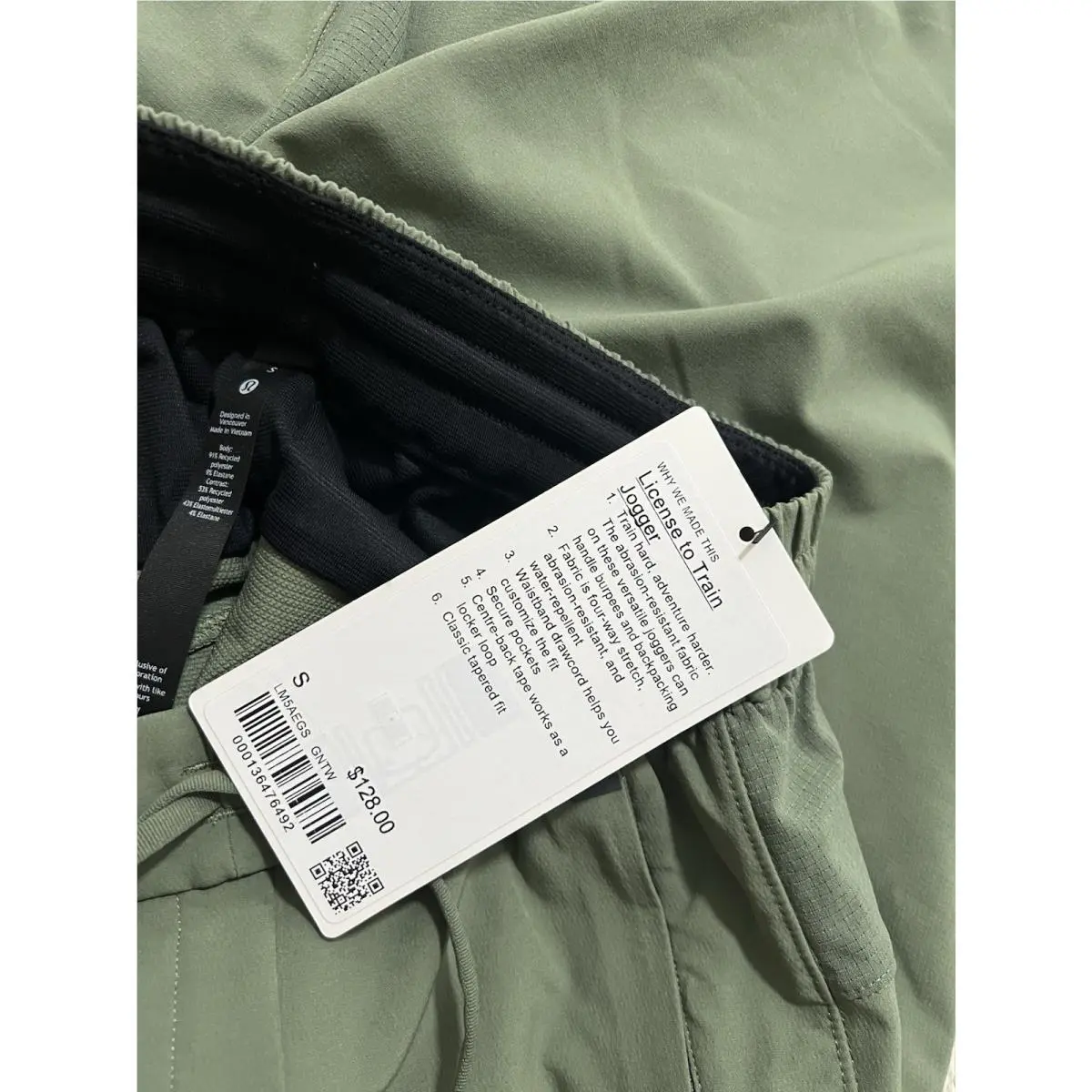 Lululemon clothing - Green 2