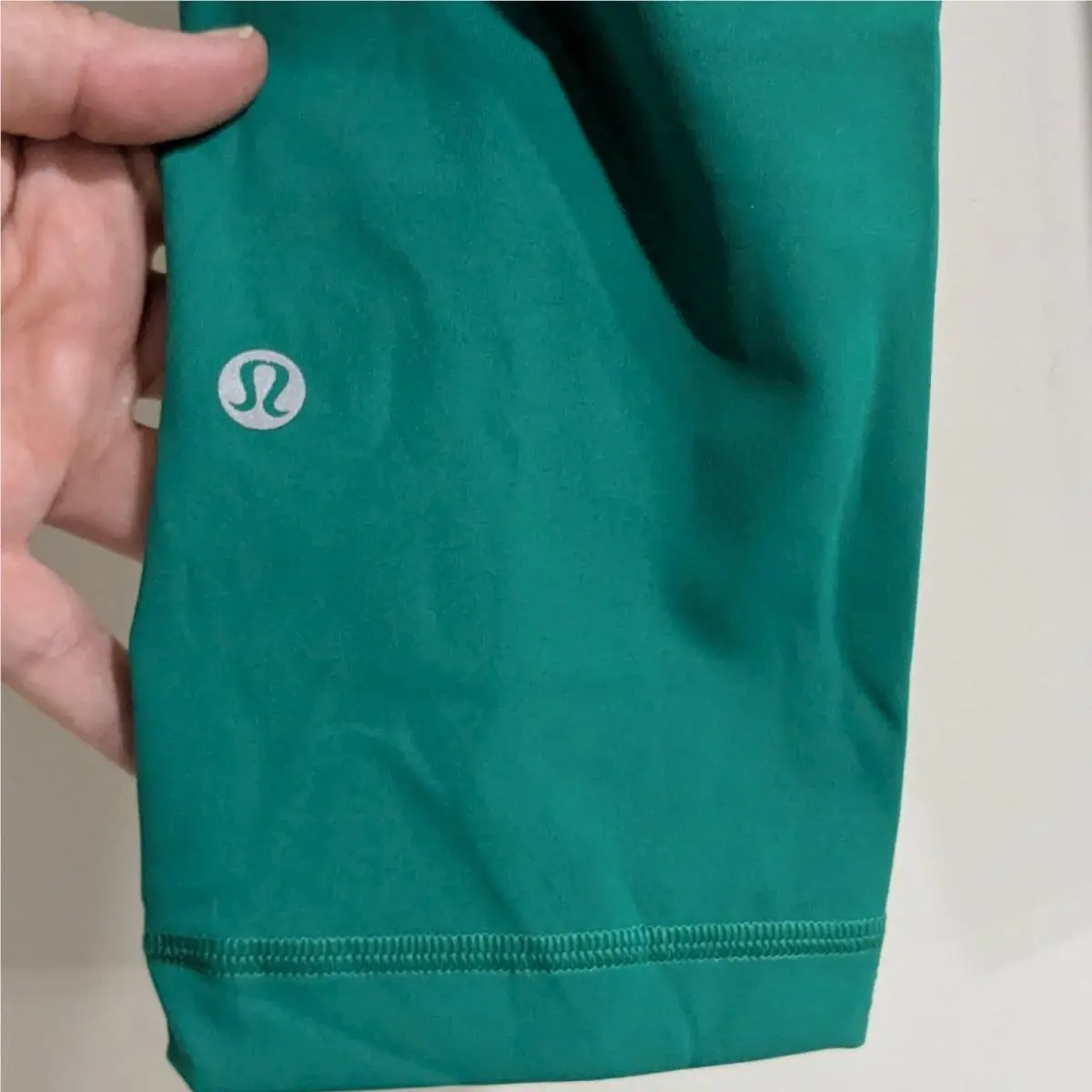 Lululemon clothing - Green 3