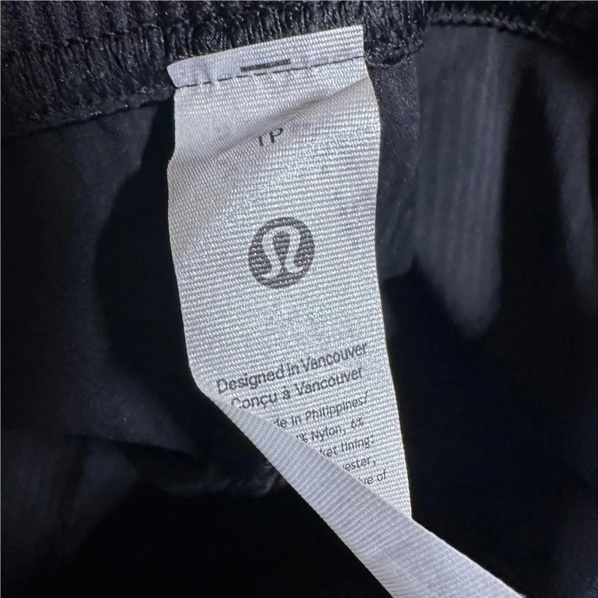 Lululemon clothing - Black 4