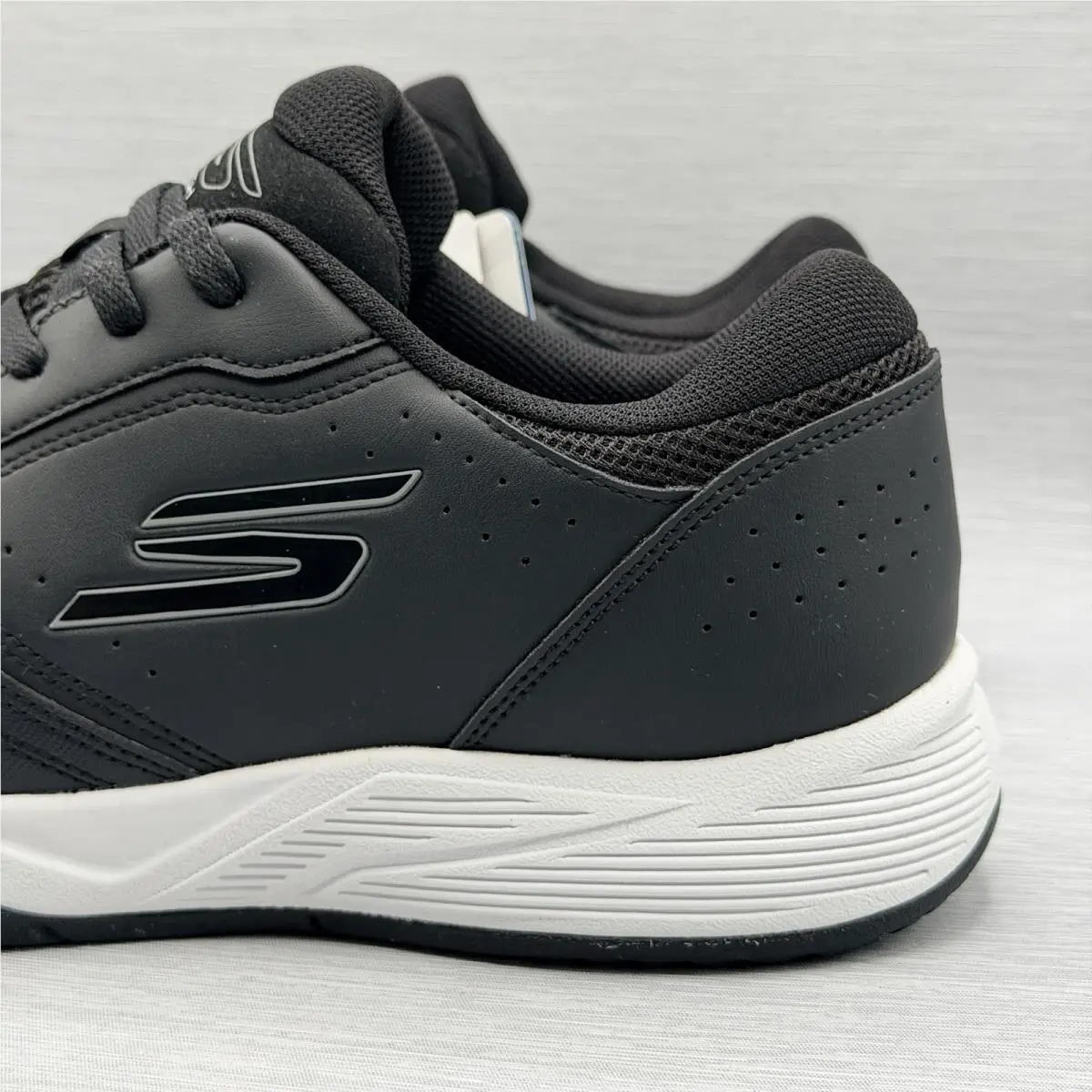 Skechers shoes - SKECHERS Viper Court Smash - Viper Court Smash - 246072 - Black 2