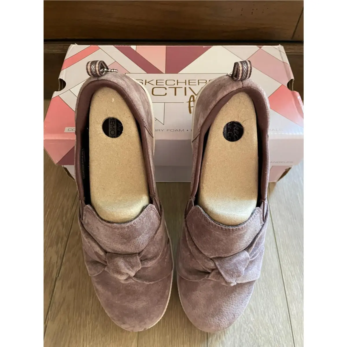 Skechers Madison Ave Kid You Knot Bow Mauve Comfort Shoes Womens Size 8.5