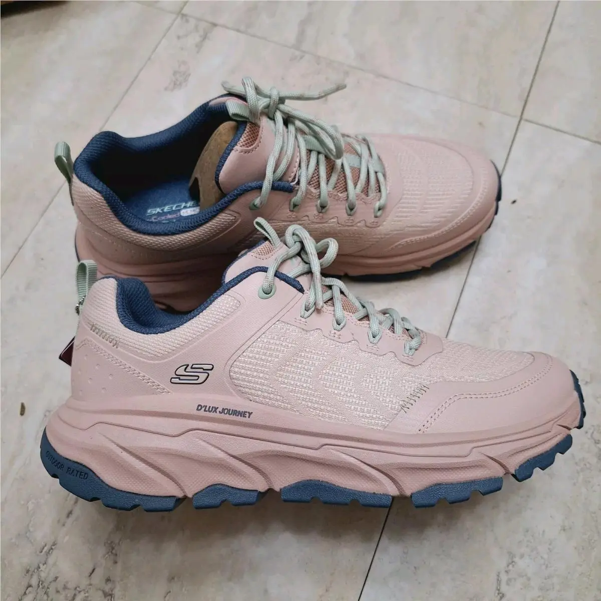 Woman`s Shoes Skechers Relaxed Fit D`lux Journey Verbena Size 9 Rose Pink Comfy