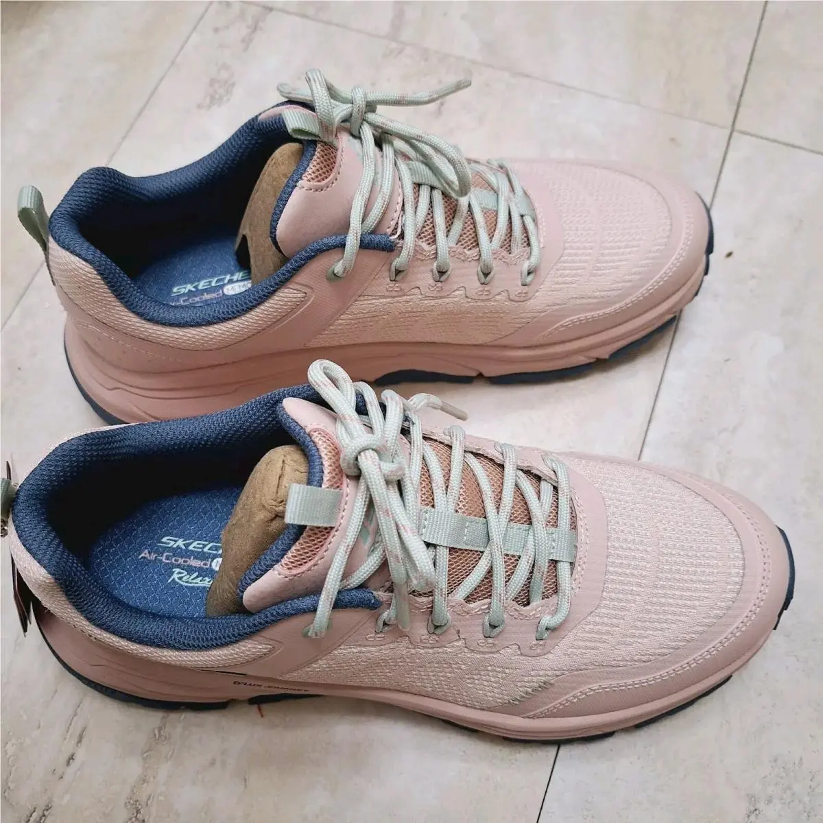 Skechers shoes - SKECHERS Relaxed Fit D`lux - Relaxed Fit - Mint 1