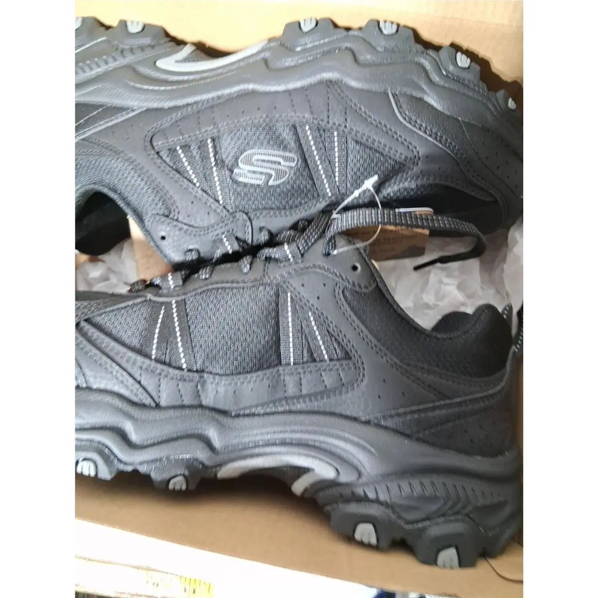 Skechers shoes - Skechers Stamina AT Upper Stitch - Black 1
