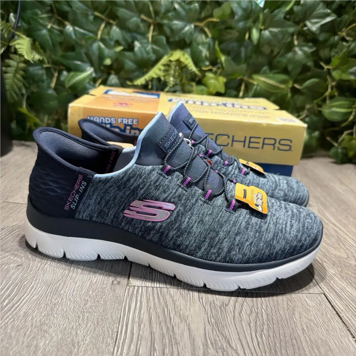 Skechers Sketchers Slip-ins Summits Dazzling Haze Women`s Size 6.5 Navy Purple 149937