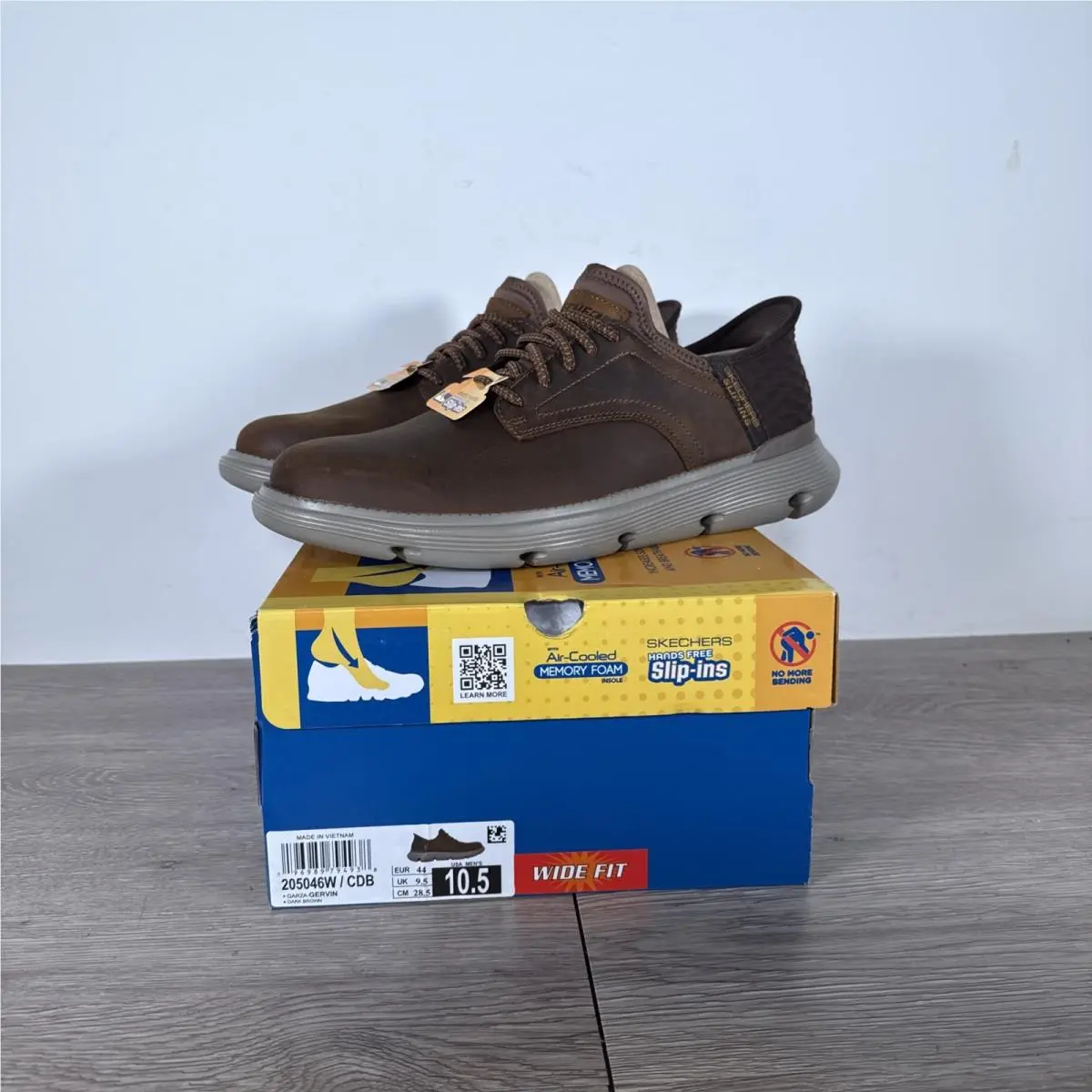 Skechers Men`s Garza Gervin Dark Brown / Wide - Size 10.5