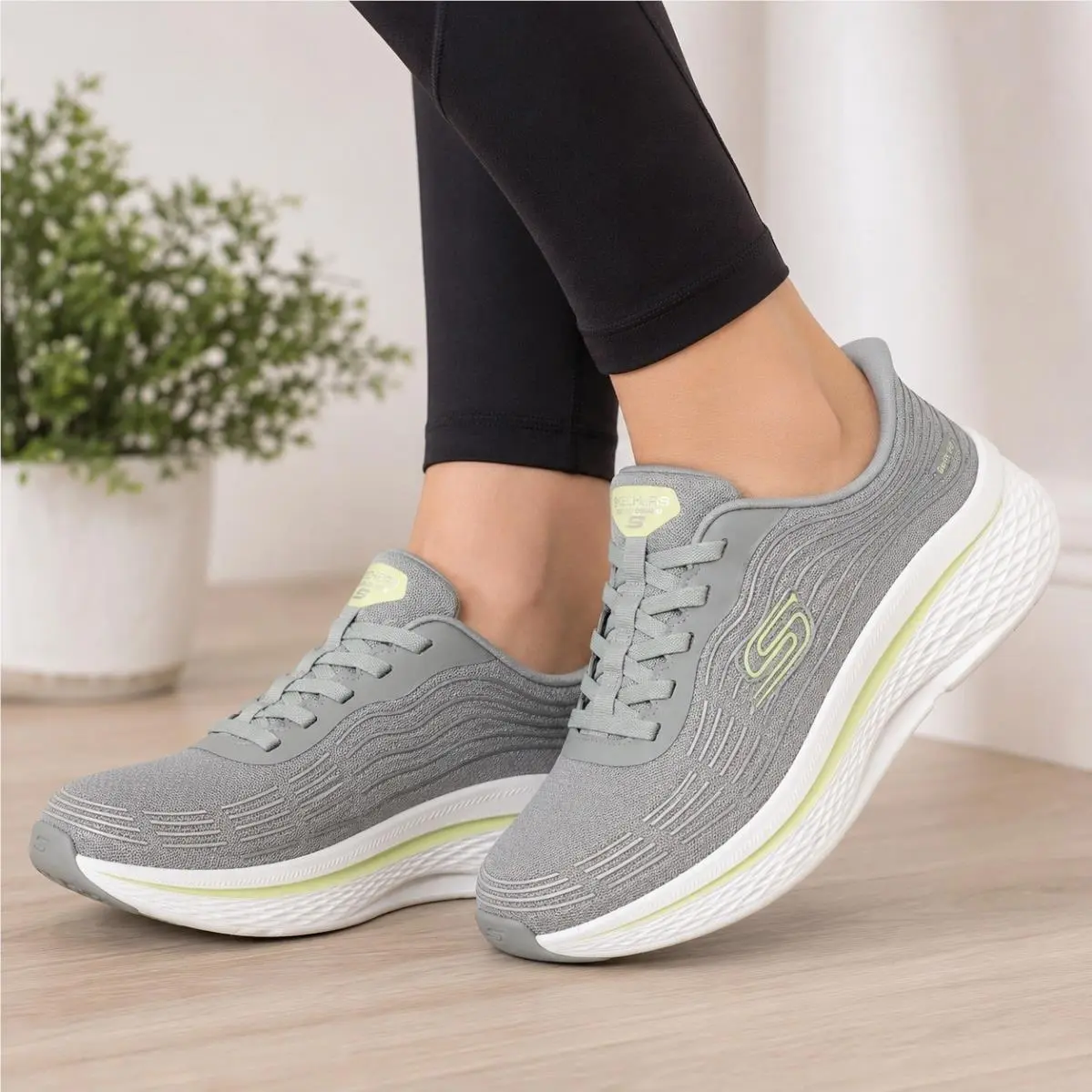 Skechers Hands Free Swift Fit Gray Lime Green Women Sneakers 179313S Size 10