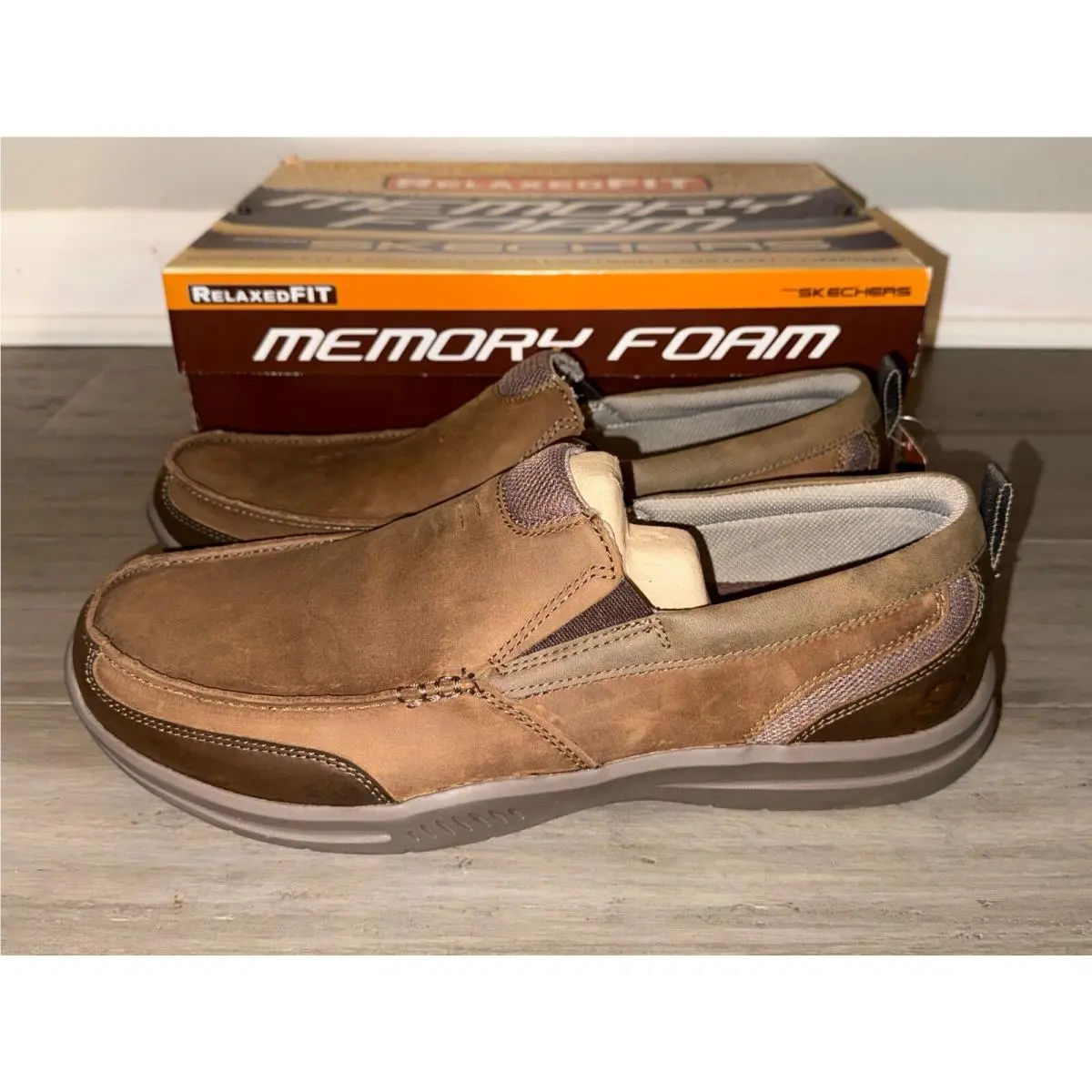 Skechers Elected Brano Slip on Brown Shoes Loafers Men`s 13 Leather 64655