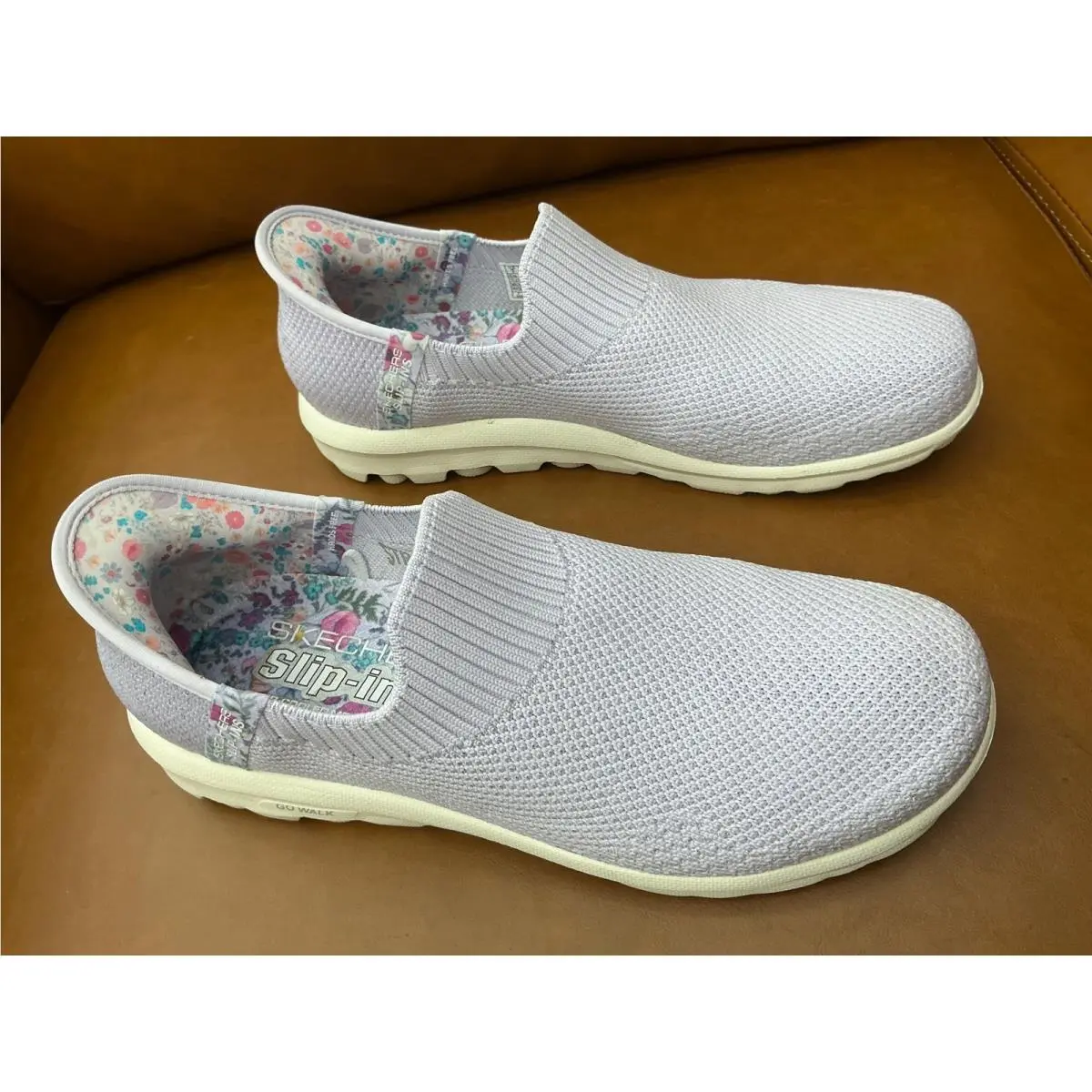 Skechers Go Walk Travel Krystina Women 7 Lavender Slip-ins 124772/LAV