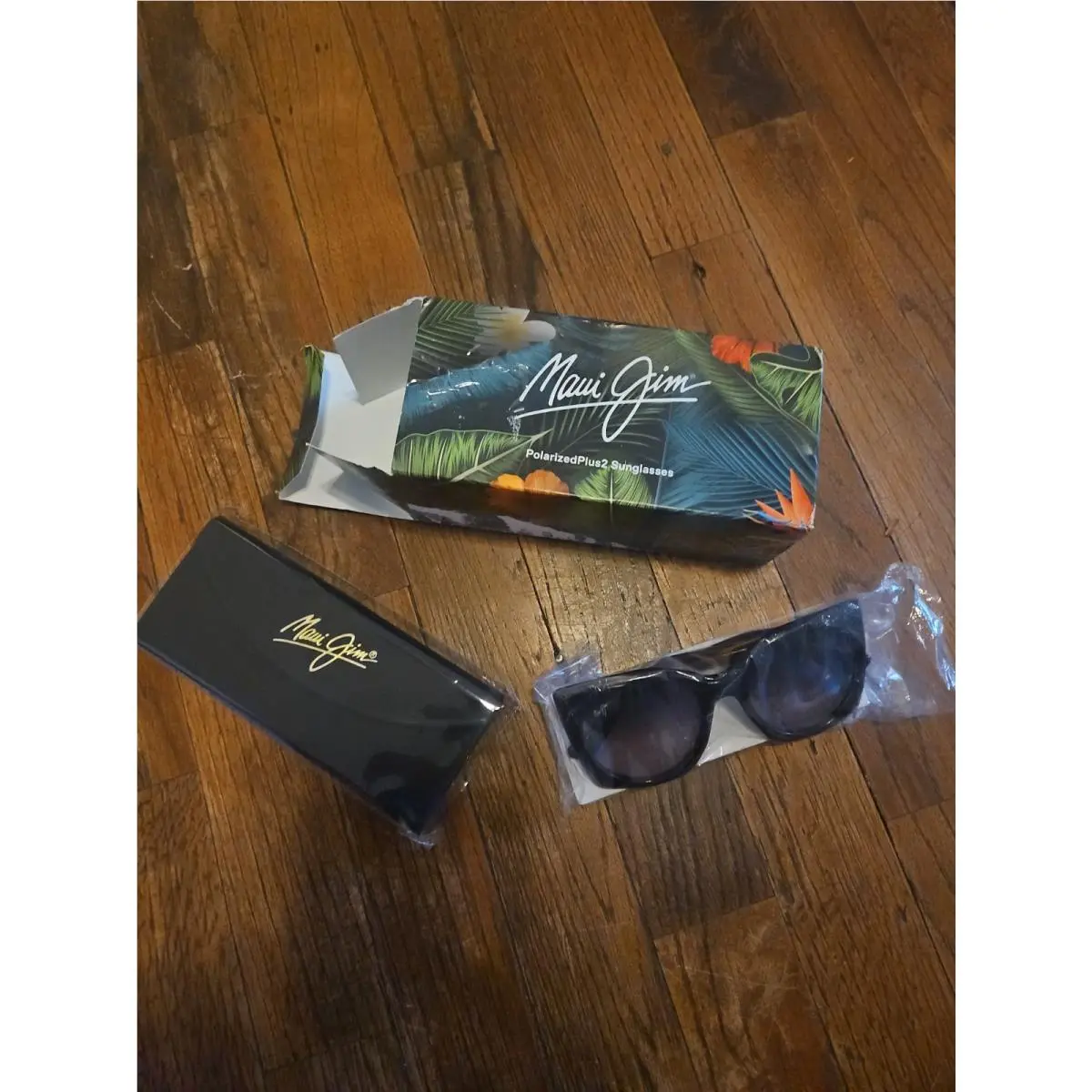 Sunglasses Lotus - Black Fade Frame - Gray Lens by Maui Jim