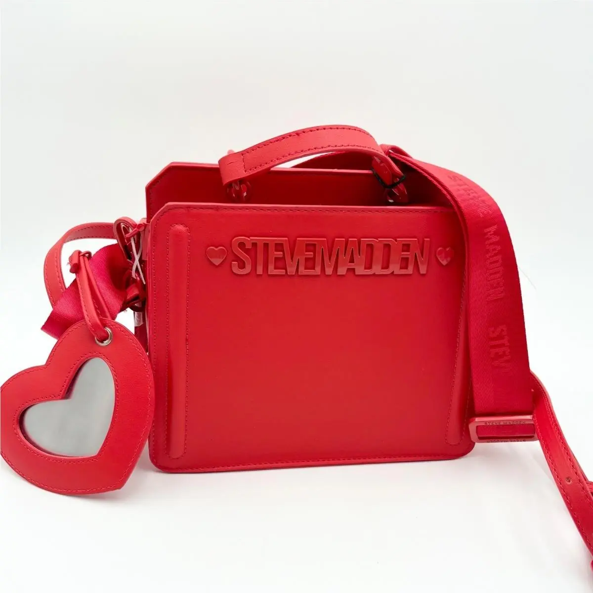 Steve Madden Bevelyn Crossbody Bag Top Handle Satchel Heart Charm Red Valentines