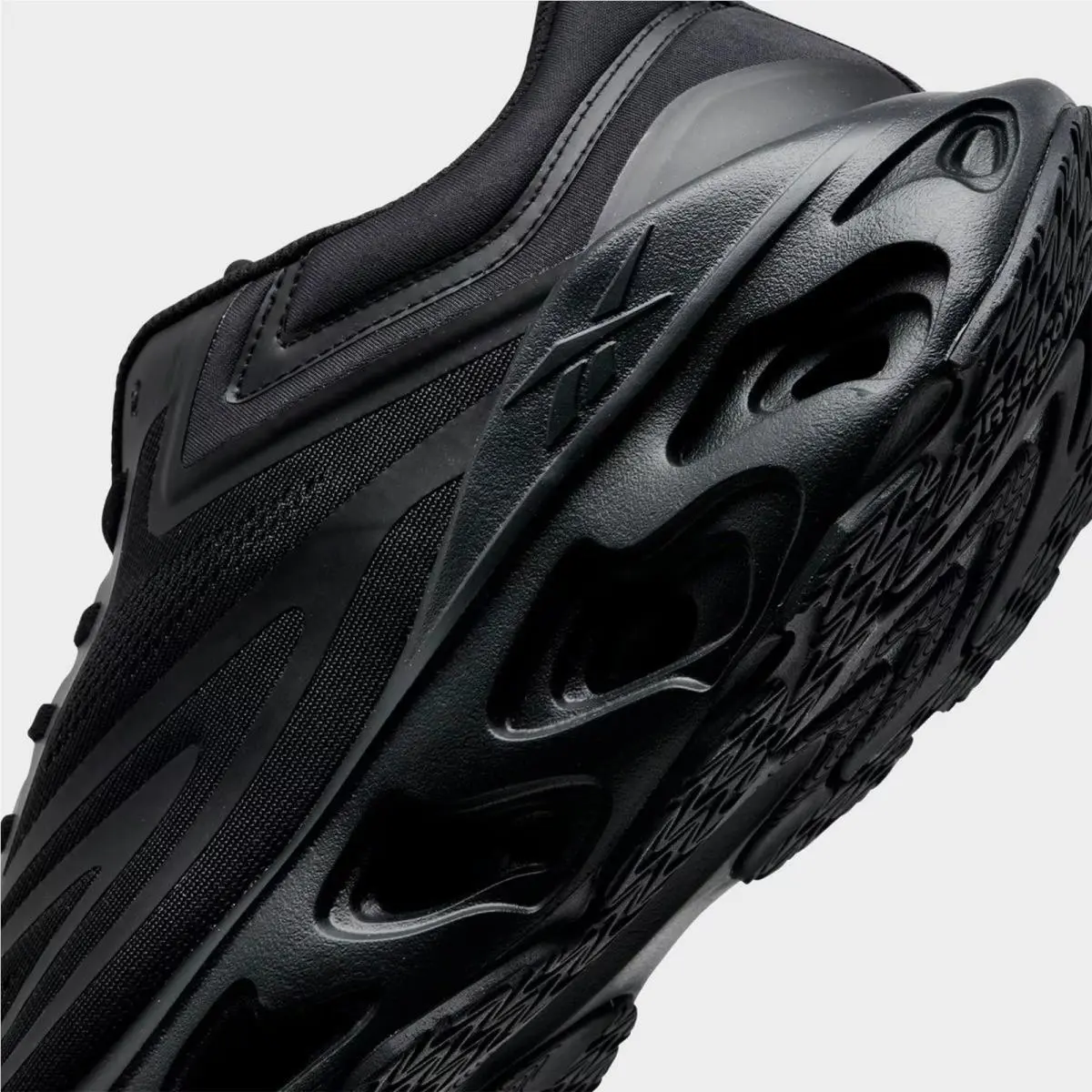 Reebok shoes - 235790 001 - Black/Washed Black/Washed Black 4