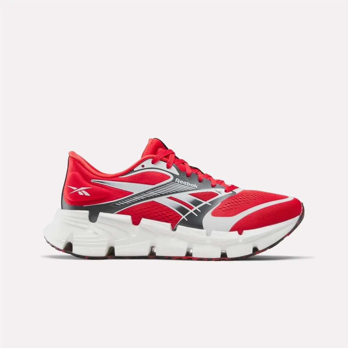 Reebok shoes - Red/Black/White 5