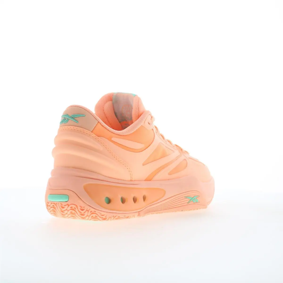 Reebok shoes - Reebok Engine A - Engine - 100245968 - Pink 14