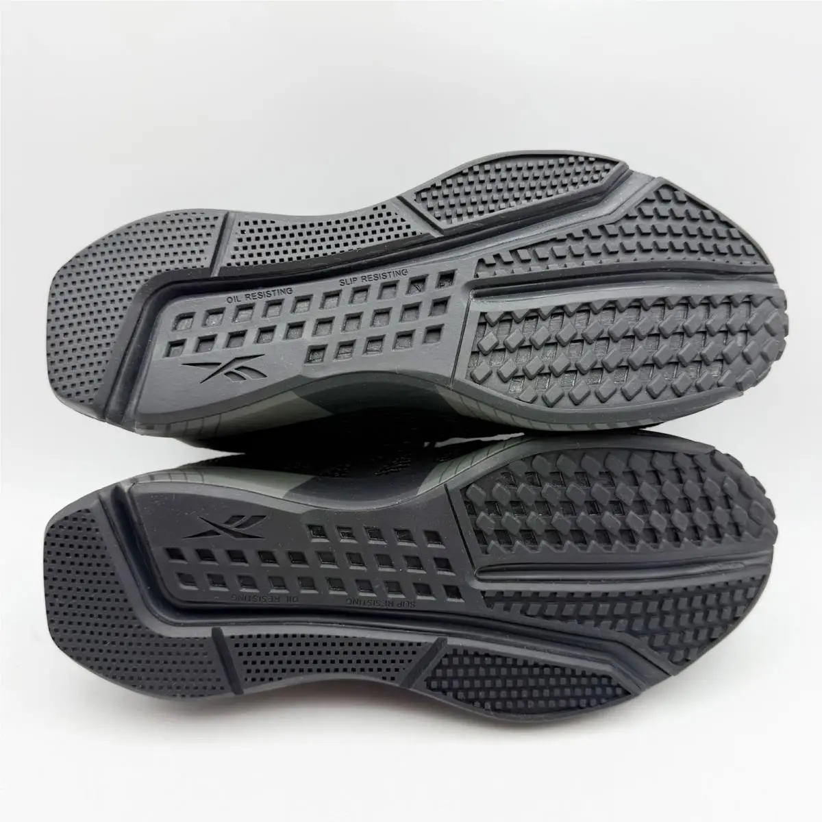 Reebok shoes - Black (UPC: 690774532281) 9