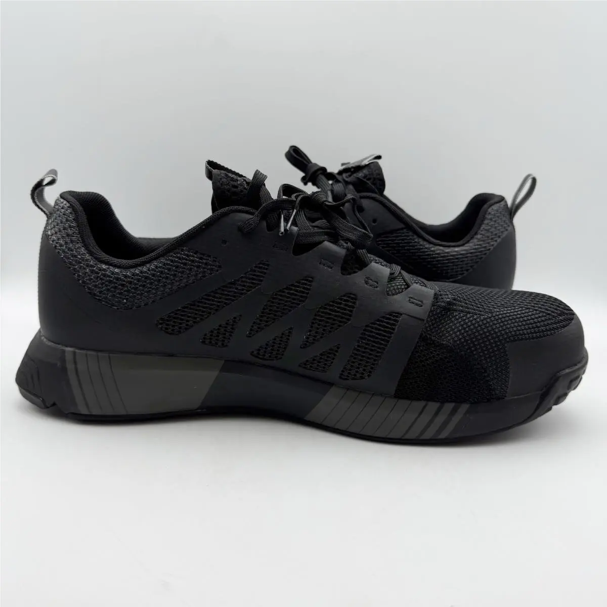 Reebok shoes - Black (UPC: 690774532281) 2