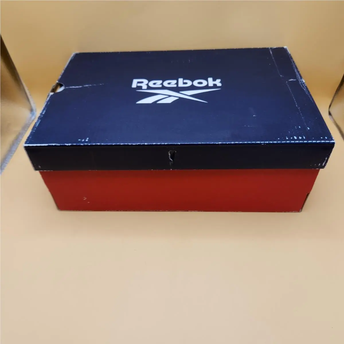 Reebok shoes - Reebok BB4000 - White 10