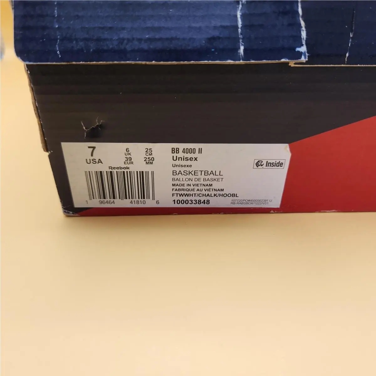 Reebok shoes - Reebok BB4000 - White 12
