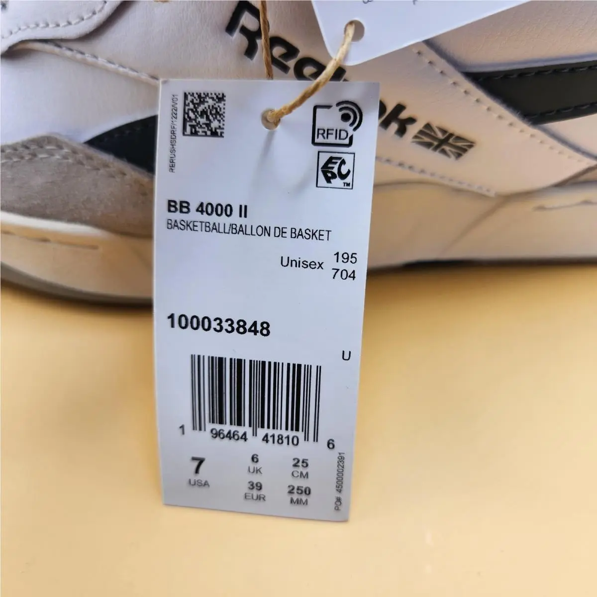 Reebok shoes - Reebok BB4000 - White 3