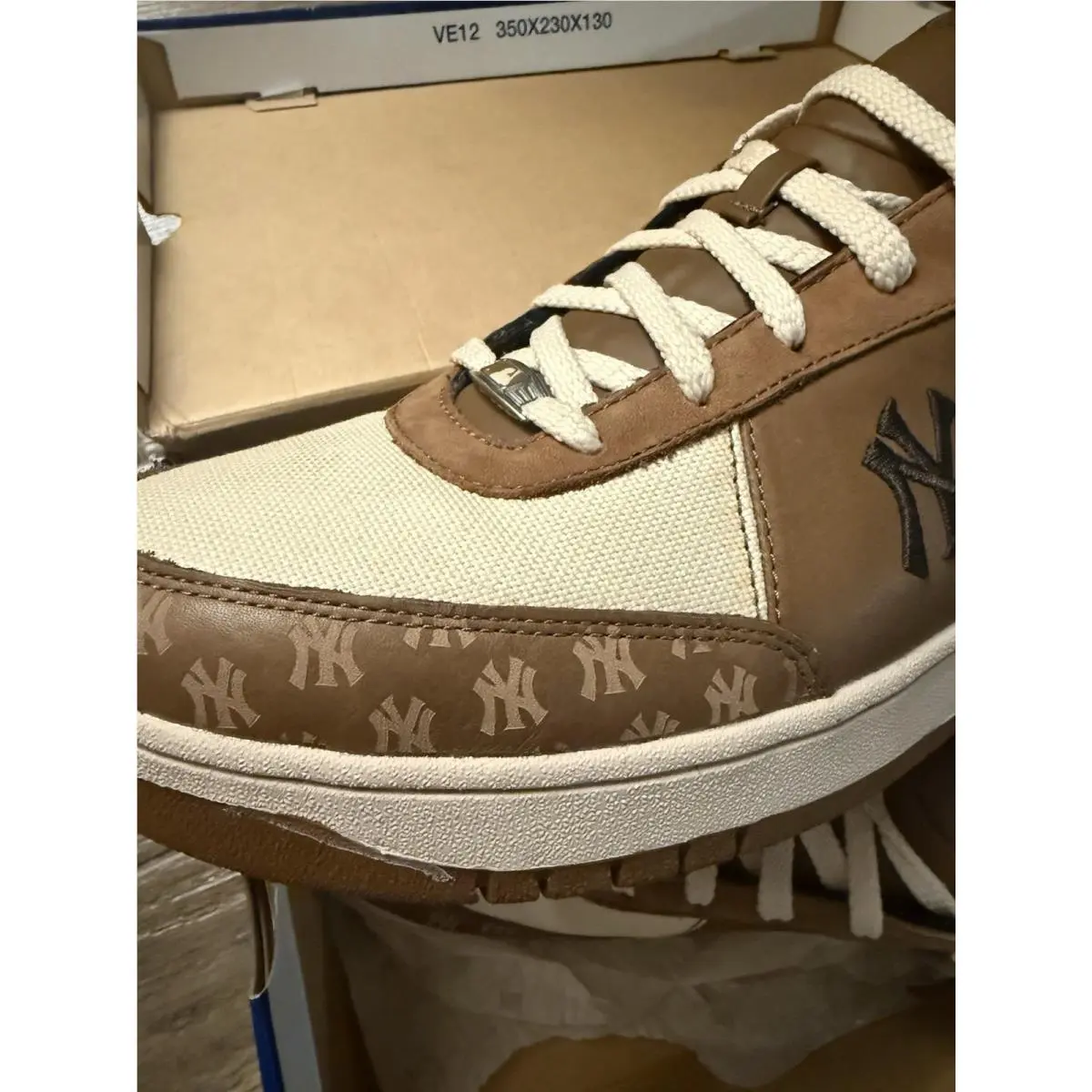 Reebok shoes - Reebok MLB Clubhouse - MLB Clubhouse - Brown 8