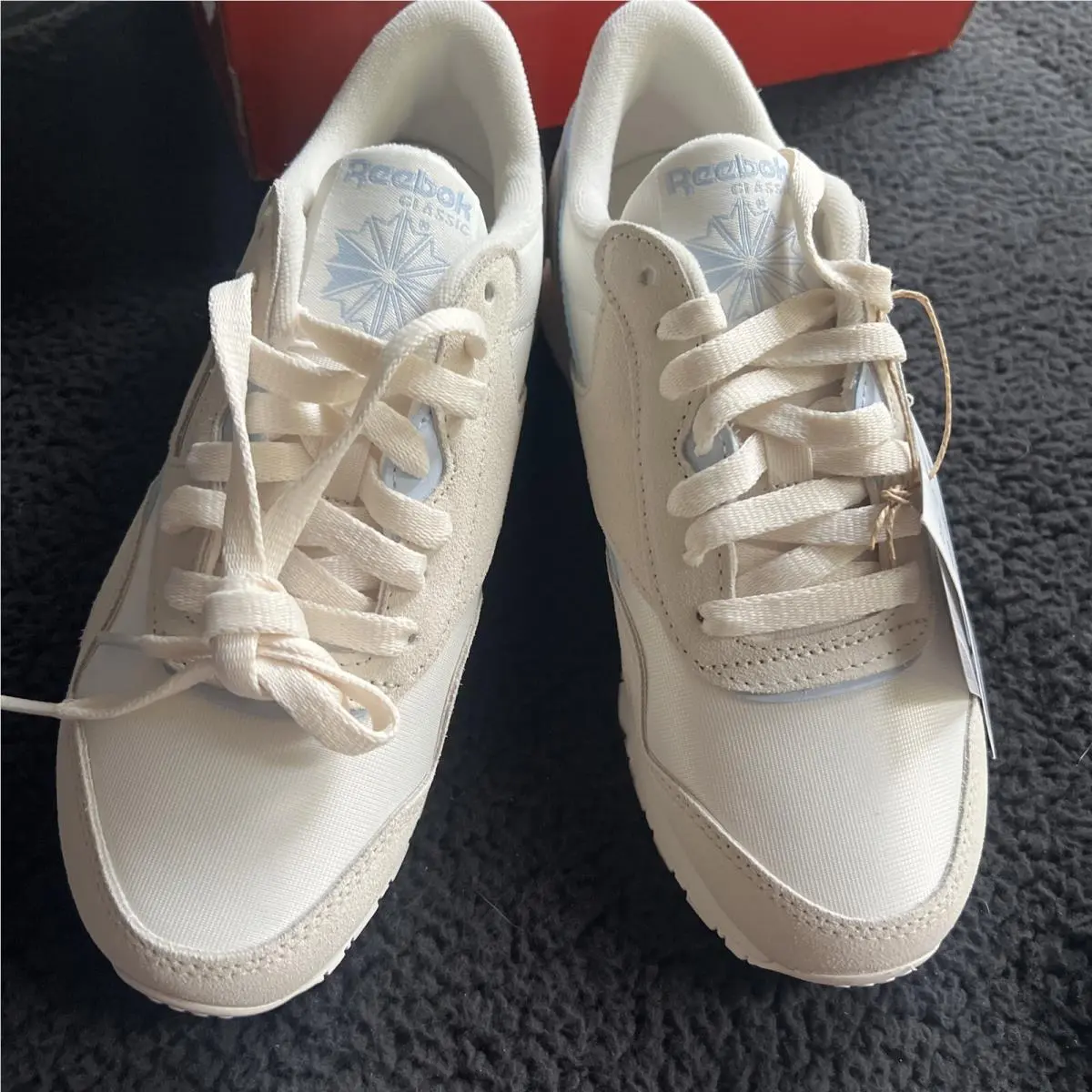 Bnob Woman`s Sneakers Athletic Shoes Reebok Lifestyle Classic Nylon Running S6