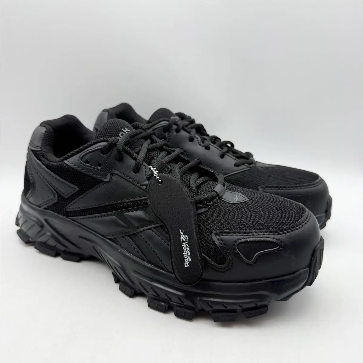 Reebok shoes - Black (UPC: 690774553262) 3
