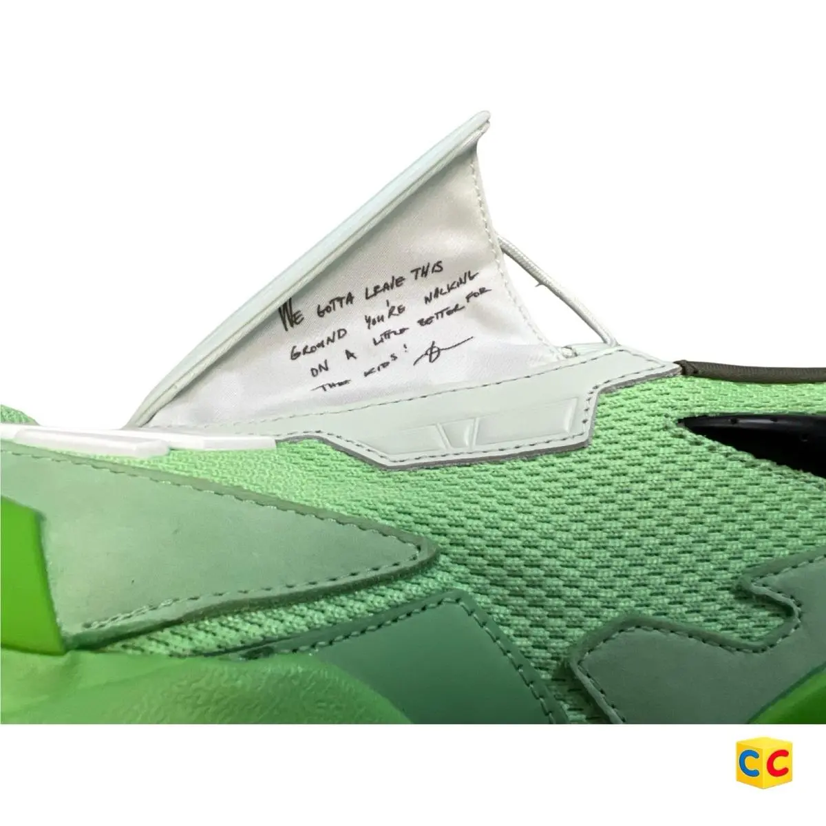 Reebok shoes - Green 2