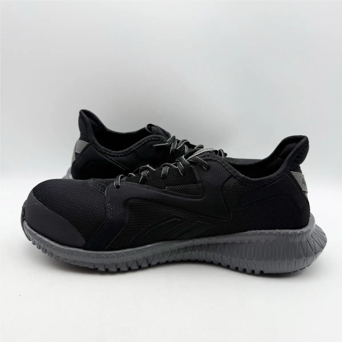 Reebok shoes - Black (UPC: 690774513136) 5