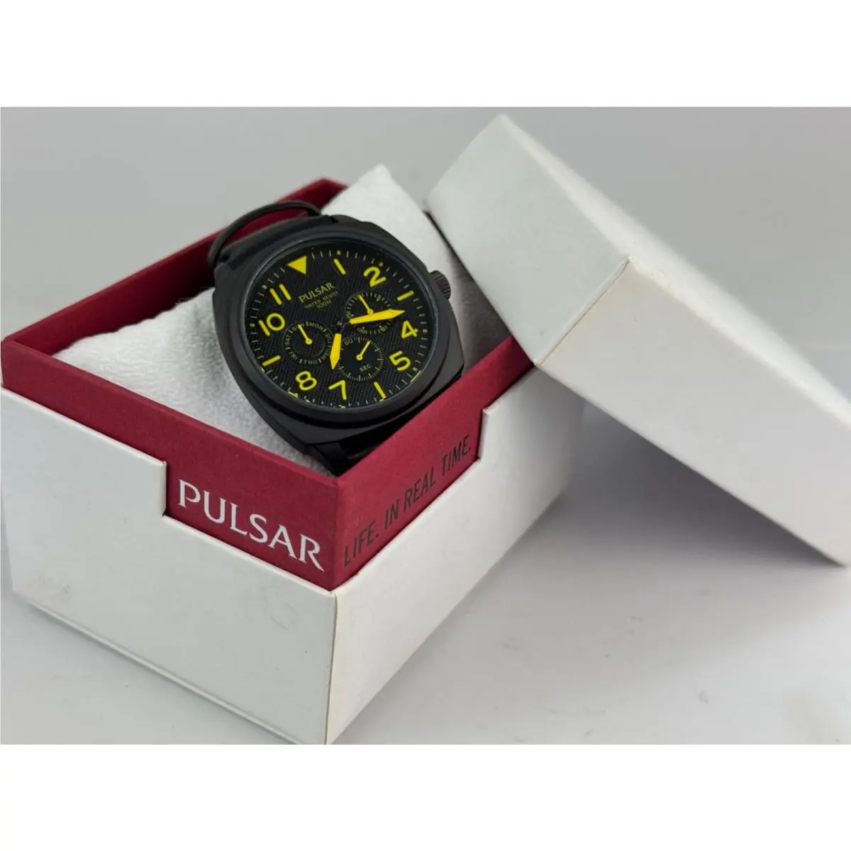 NA 3N0383 Black Stainless Leather Belt Japanese Quartz Watch in Box by Pulsar