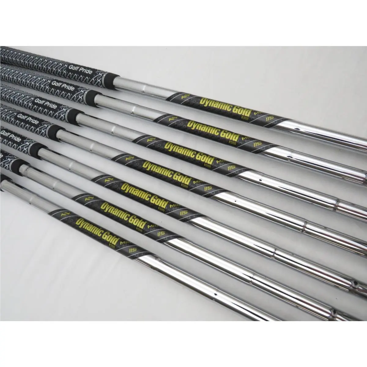 Wilson  - Staff Model CB - Staff Model - Gold 2