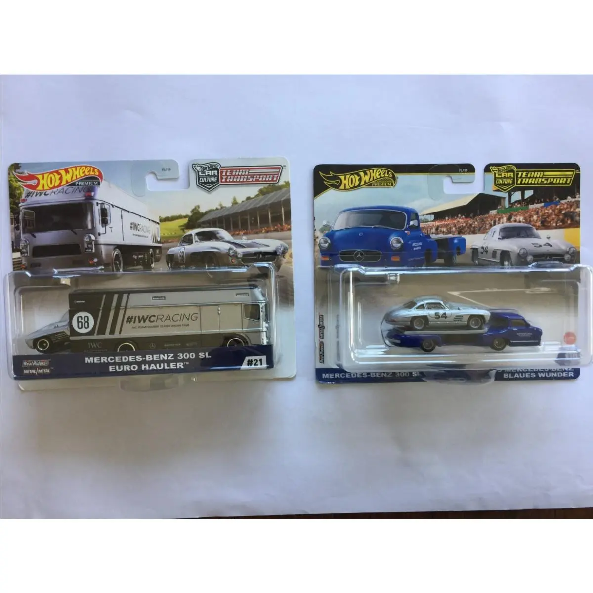 Hot Wheels 2 Lots/sets : 2 x Mercedes 300 SL + 2 Different Trucks -1/64 All