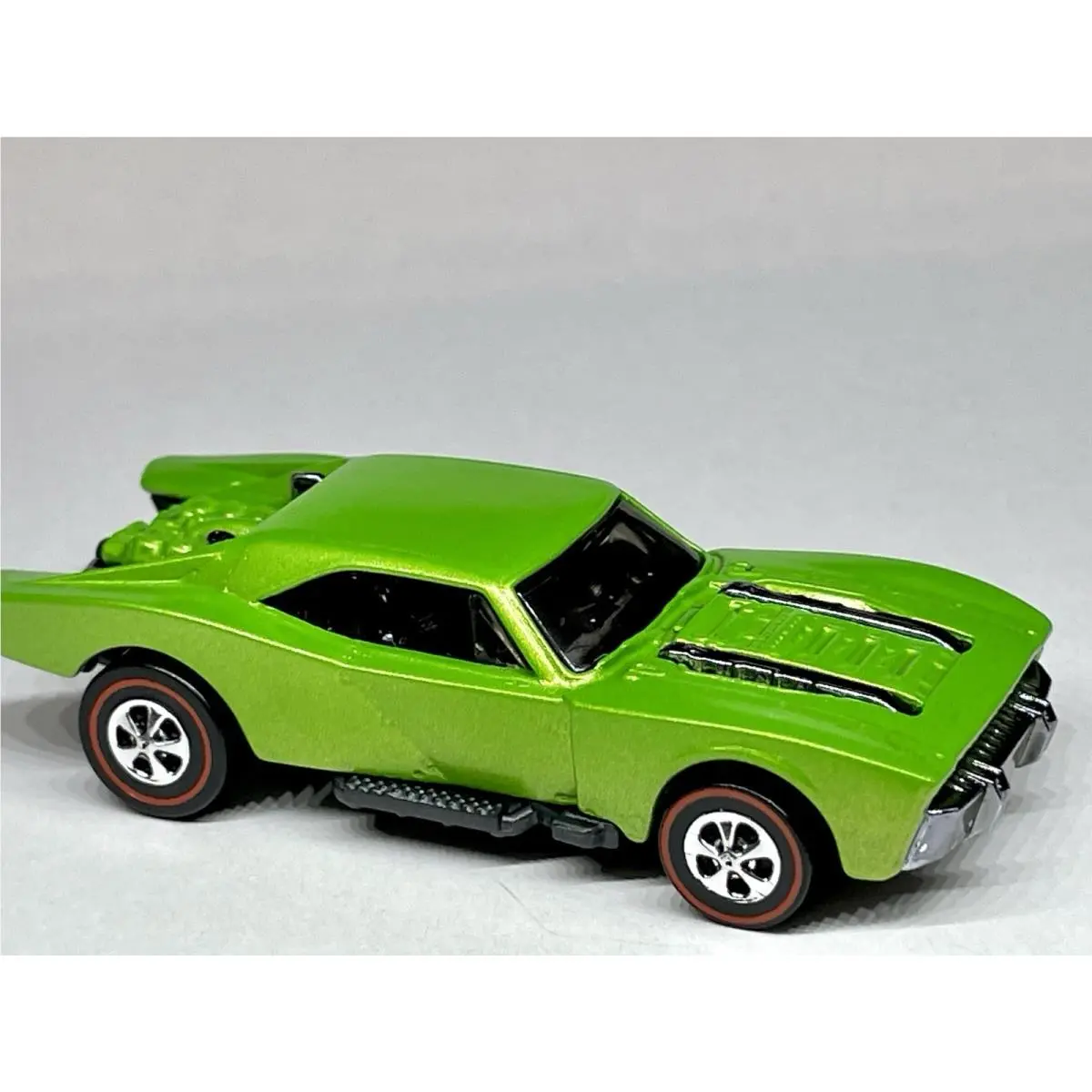 Hot Wheels Custom Made Redline Metallic Pearl Green Batman Batmobile