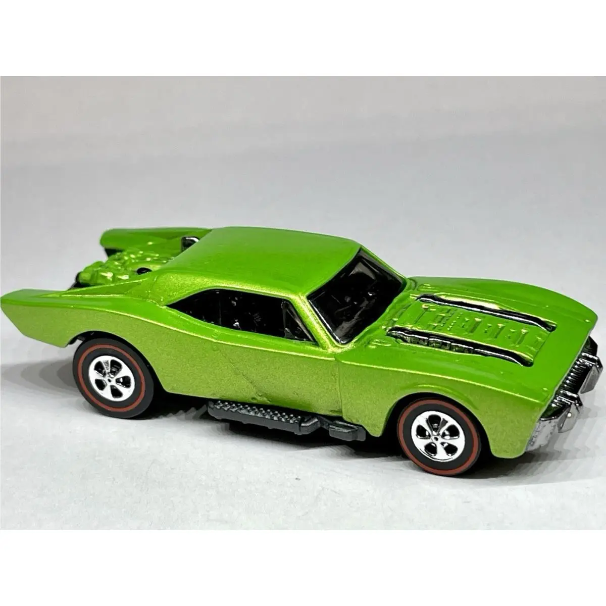 Hot Wheels Custom Made Redline Metallic Pearl Green Batman Batmobile