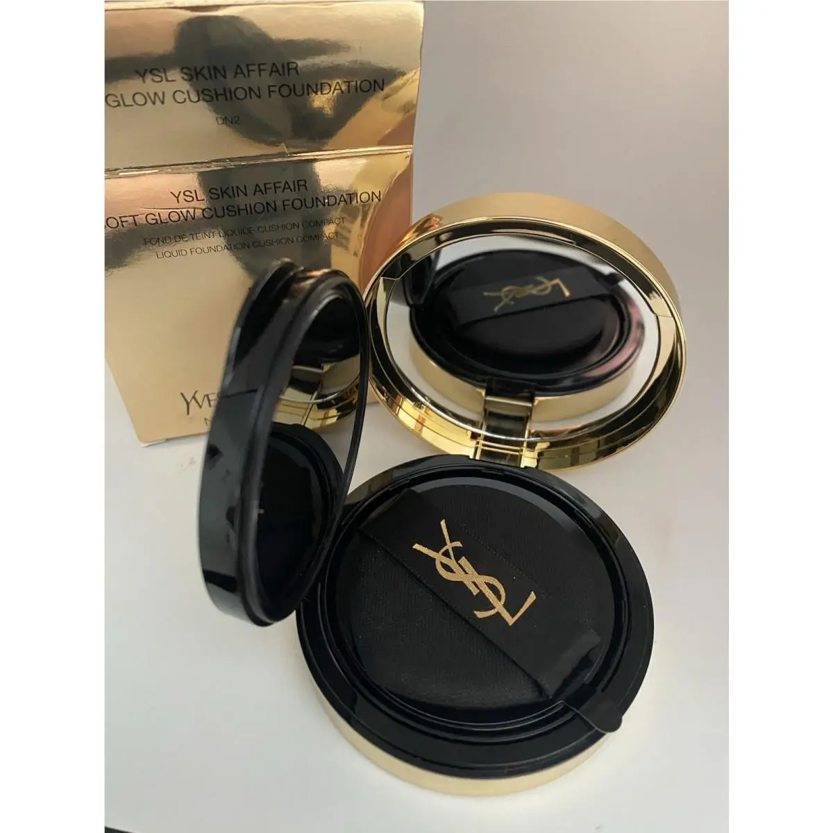 Yves Saint Laurent Skin Affair Soft Glow Cushion Foundation - DN2