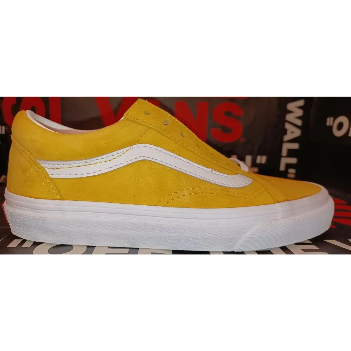 Old Skool Pig Suede Drizzle/snow White Mango Mojito/true White Mango Women 3.5/Men 5 by Vans