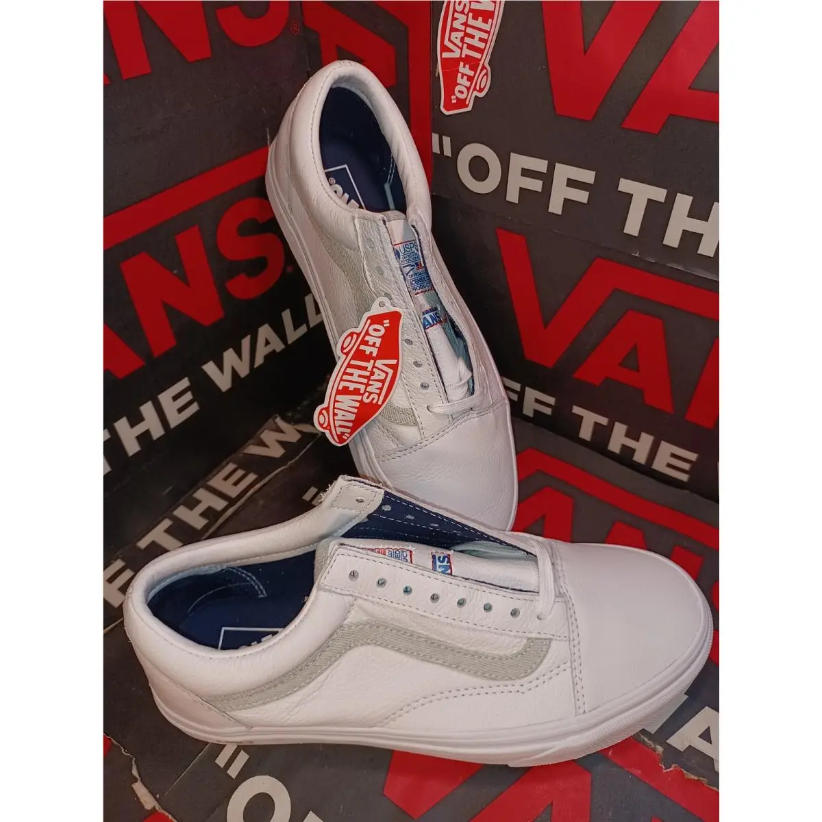 Vans shoes - VANS OLD SKOOL - OLD SKOOL - VN0A5KRFJZ81 - White 10