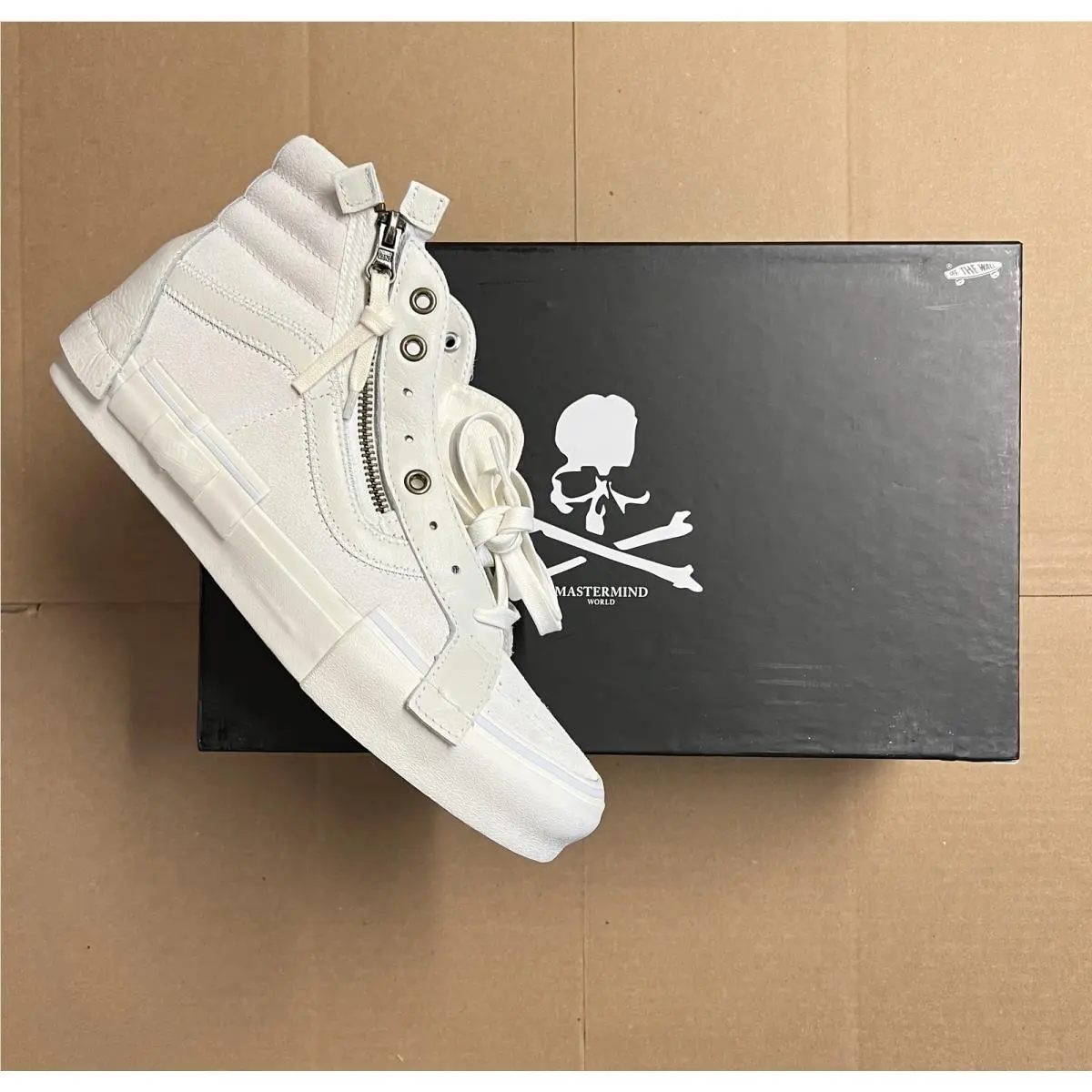 Vans shoes - Vans Sk8-Hi x END. x Mastermind Japan - VN0A3TKM2561 - White 9