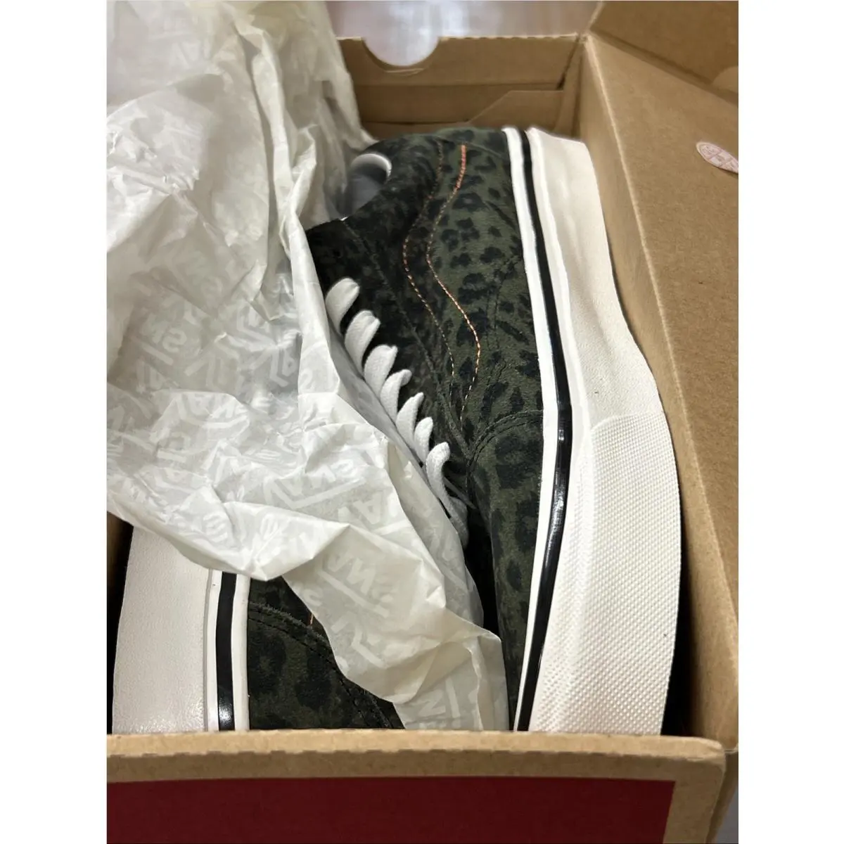 Vans shoes - VANS Old Skool - Old Skool - VN0A54F3AWA1 - Olive Green 8